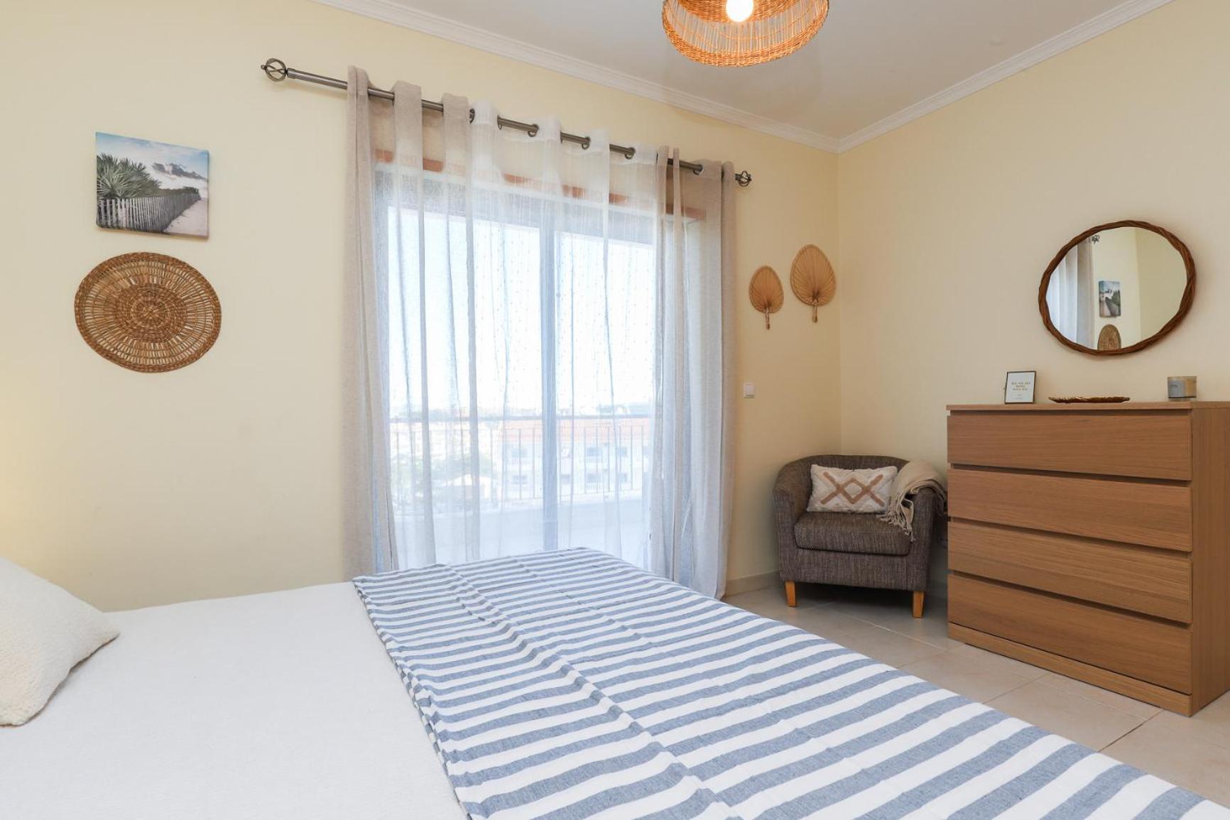 Charming Flat 10 Min Walk To Beach Apartment Albufeira Luaran gambar