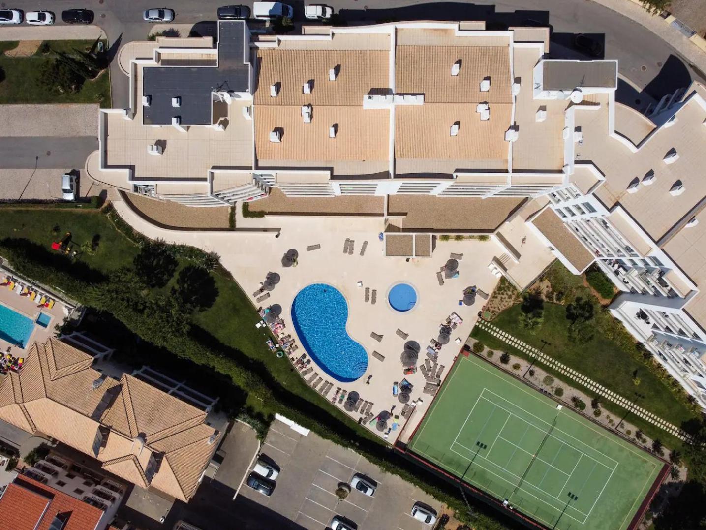 Charming Flat 10 Min Walk To Beach Apartment Albufeira Luaran gambar